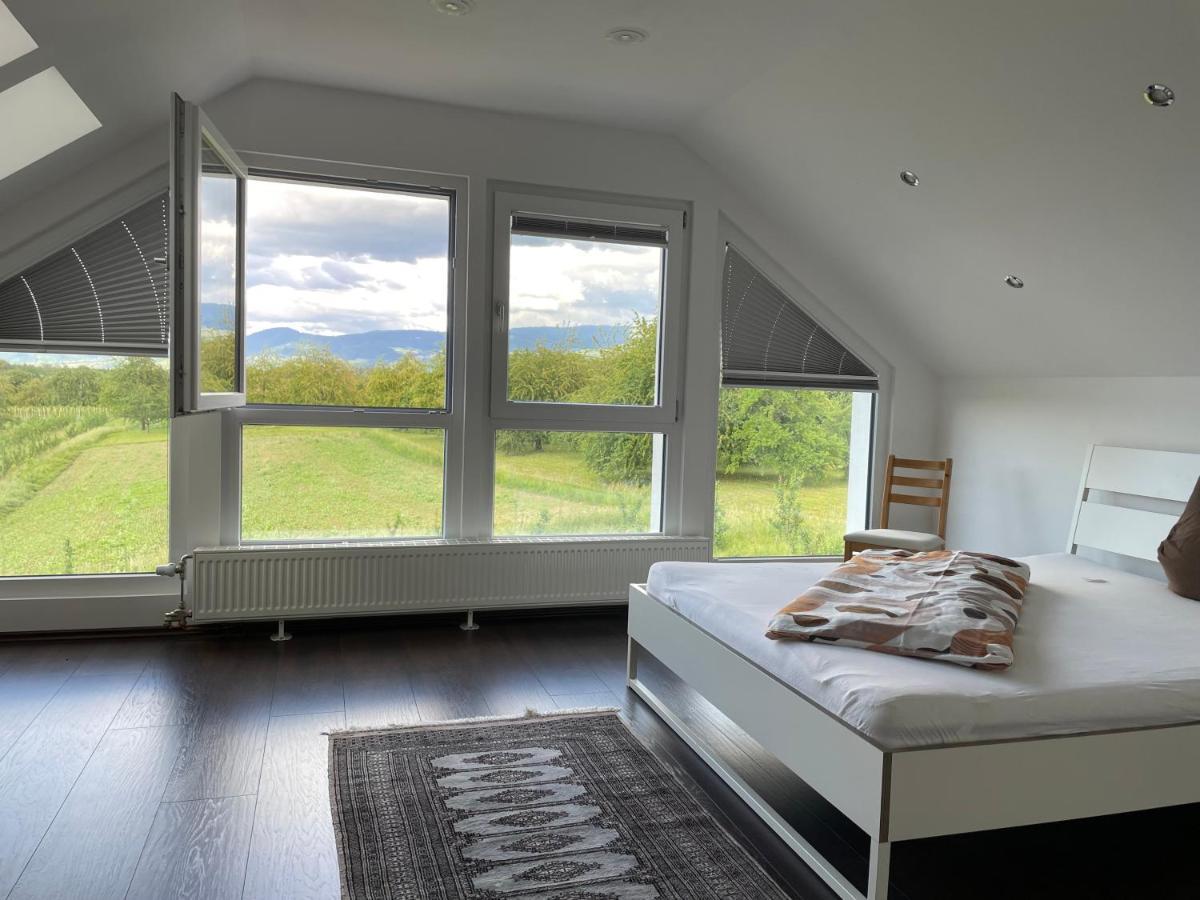 Ferienhaus Laura Renchen Eksteriør bilde